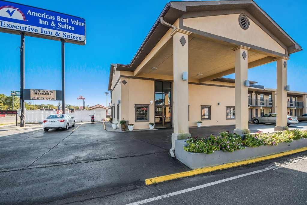 Americas Best Value Inn ארקדלפיה מראה חיצוני תמונה